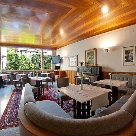 Hotel Cles 3* Cles